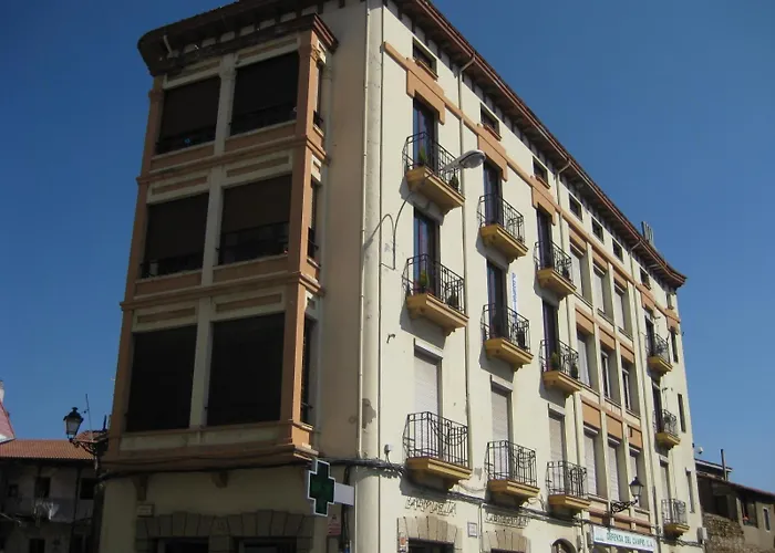 Pension Sandoval By Gaiarooms
