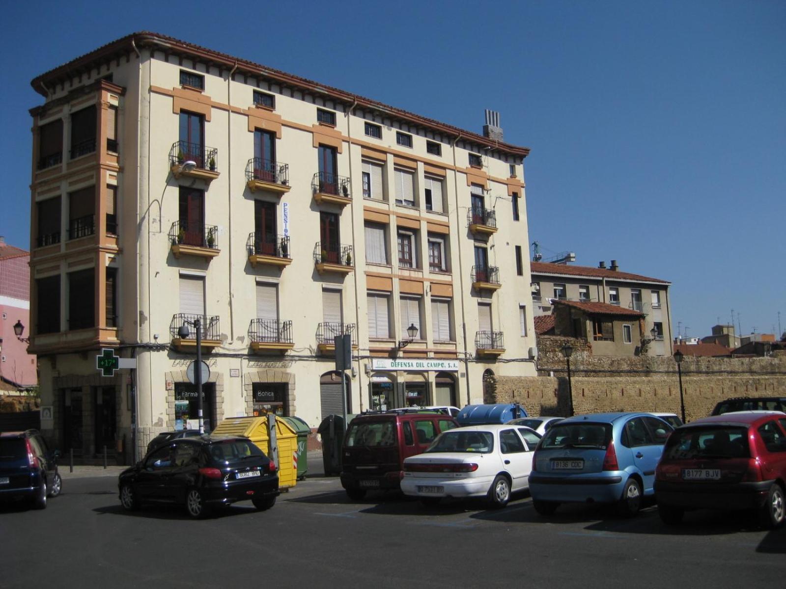Guest house Sandoval By Gaiarooms
